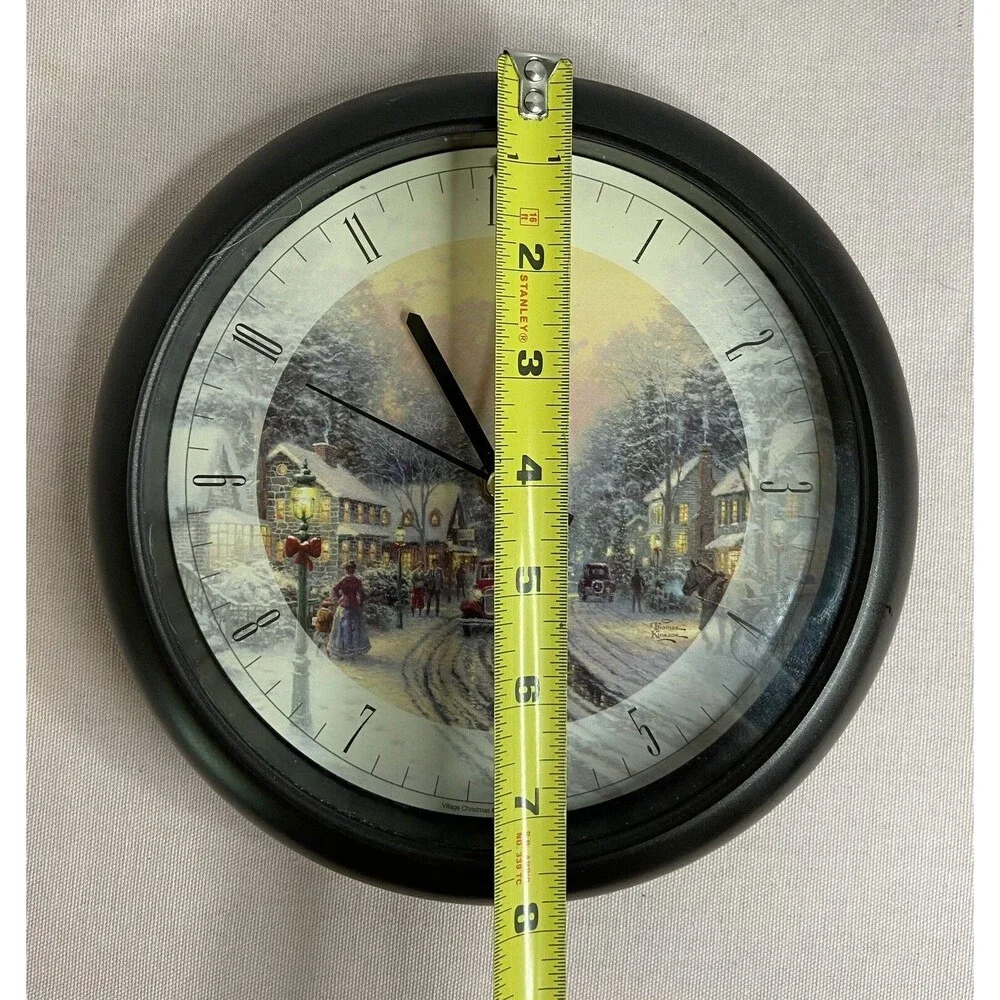 Thomas Kinkade Painter of Light Christmas Carol Clock. 12 Tunes Of Music.